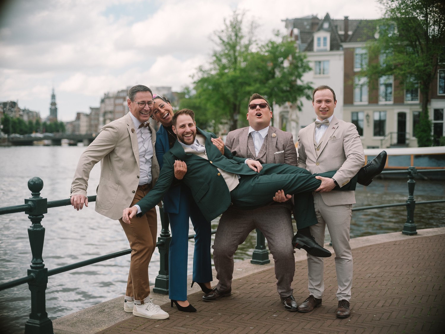 Fun Wedding Photos in Amsterdam