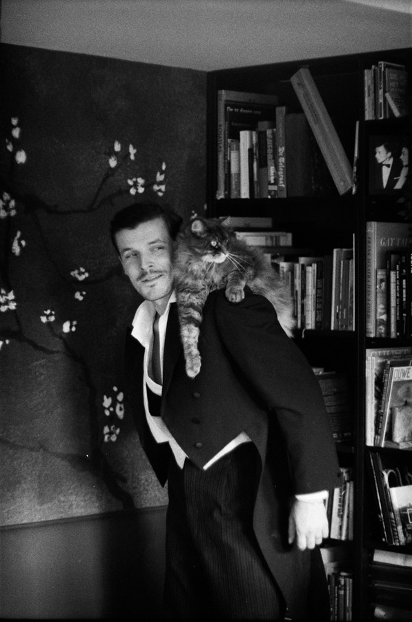 Documentary Analog Photography with Cat in Amsterdam