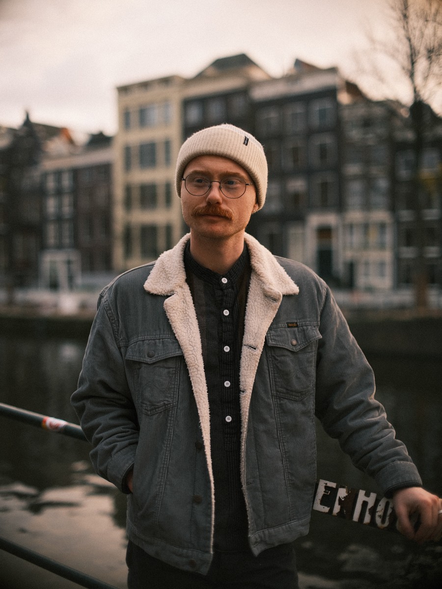 Memorable American Couple Elopement Photoshoot in Amsterdam