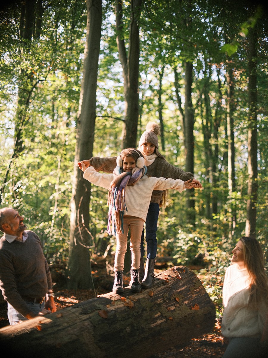 Priceless Outdoor Family Photographs in Amsterdamse Bos