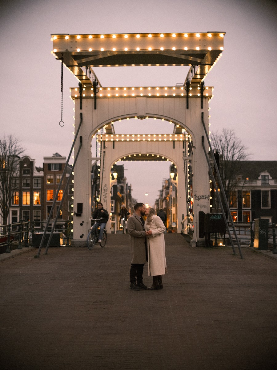 Skinny Bridge Surprise Proposal Amsterdam