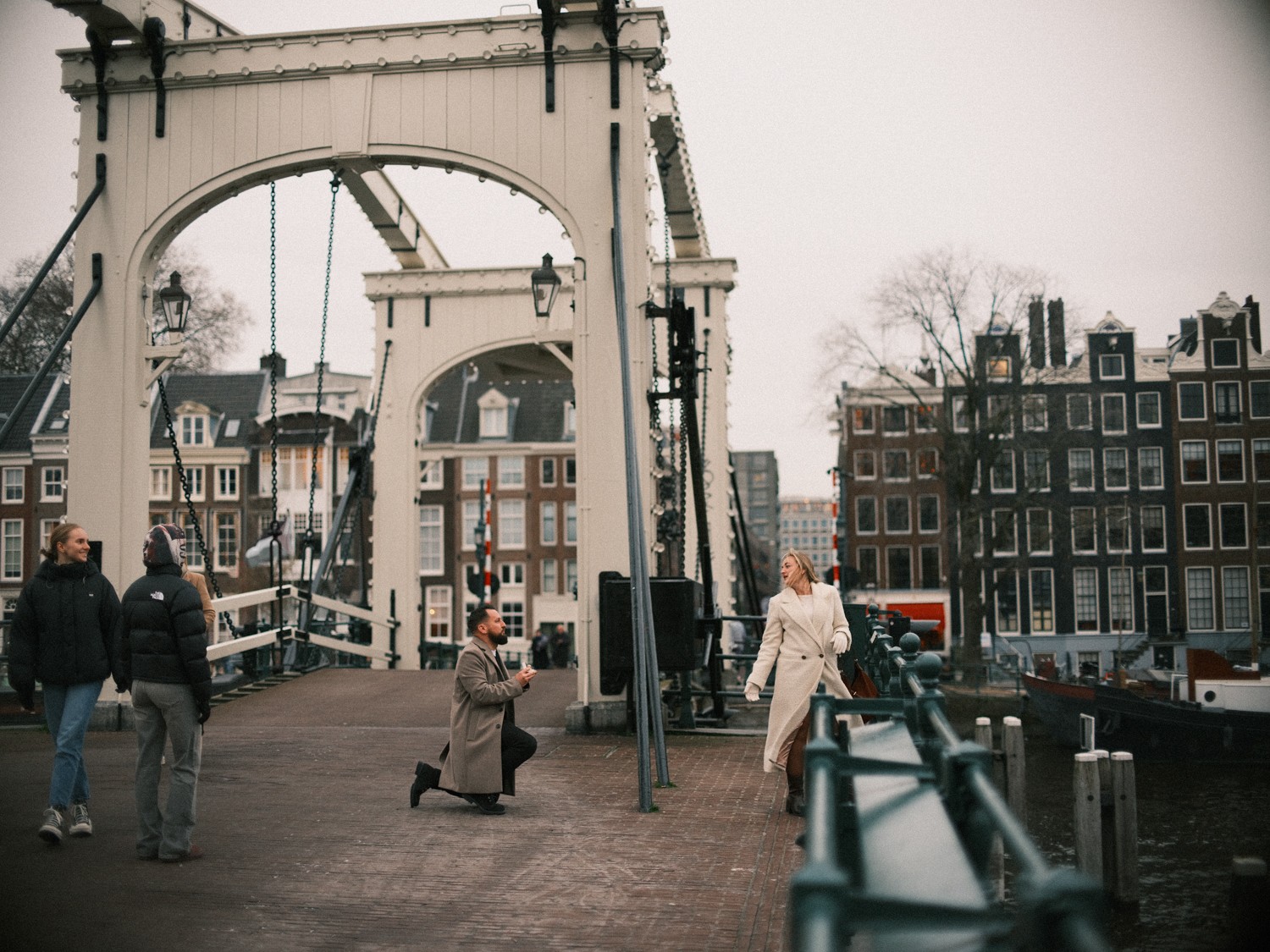 Skinny Bridge Proposal Amsterdam