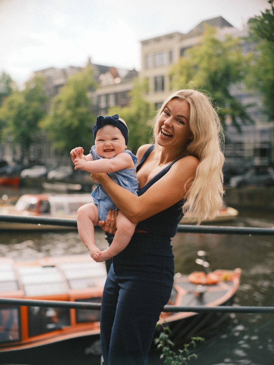 Amsterdam Canals Family Photoshoot