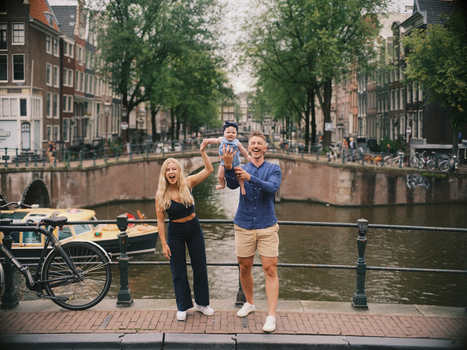 Amsterdam Center Family Photo Session