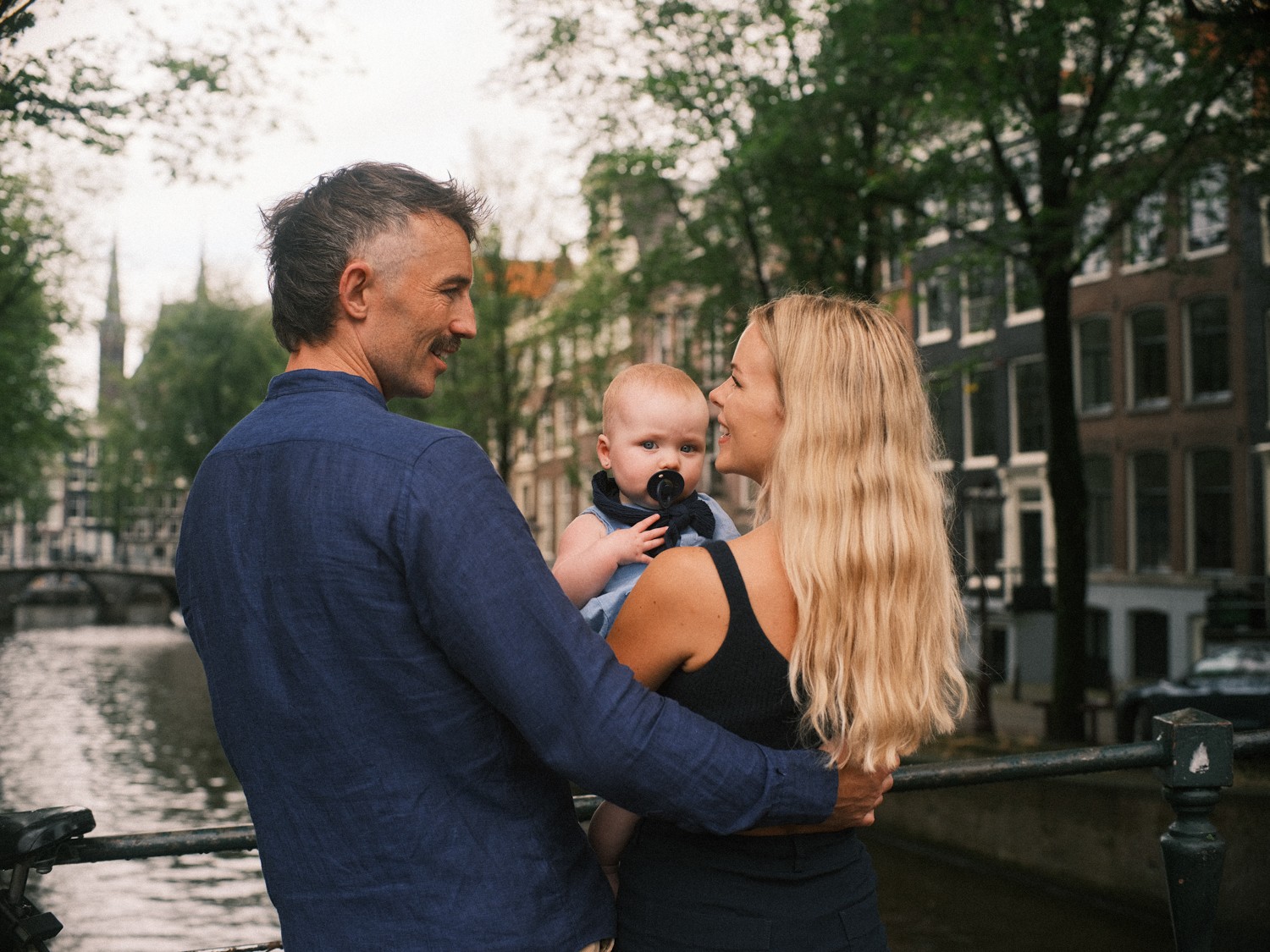 Vacation Family Photoshoot in Amsterdam