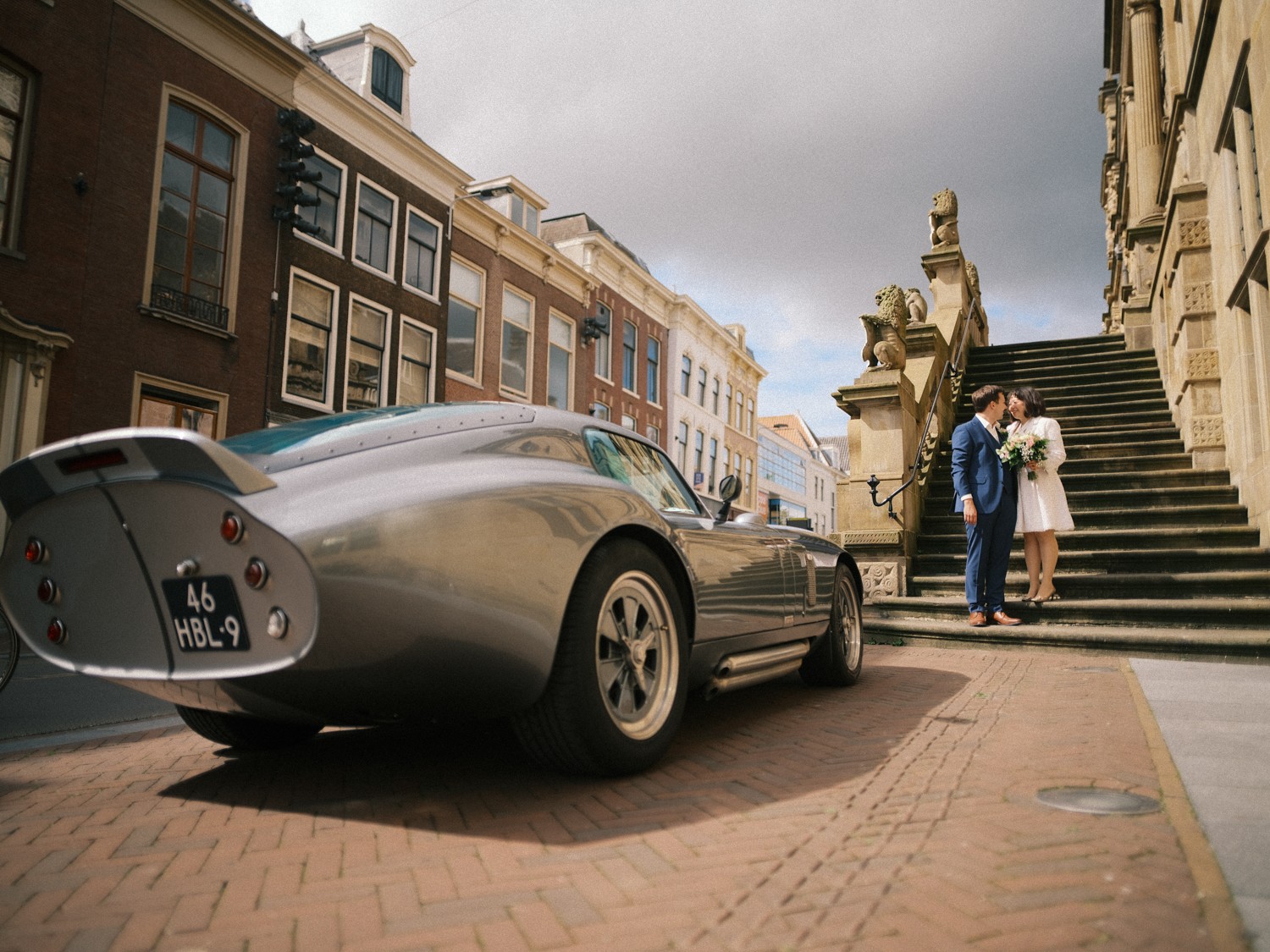 Romantic Wedding Portraits in Leiden