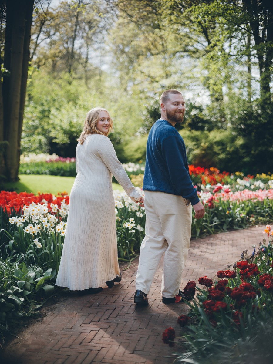 Elegant Couple Photography Session in Tulip Fields
