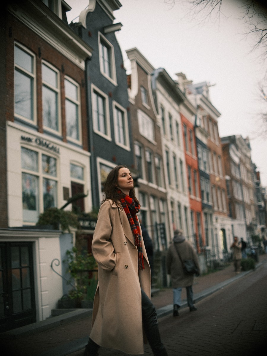 Artistic Solo Photoshoot in Amsterdam